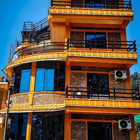 The Maple Inn Покхара Экстерьер фото
